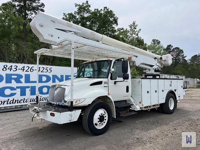 Image of International 4300 equipment image 1