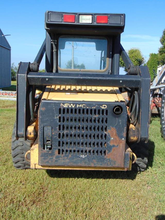 Image of New Holland LX665 equipment image 4
