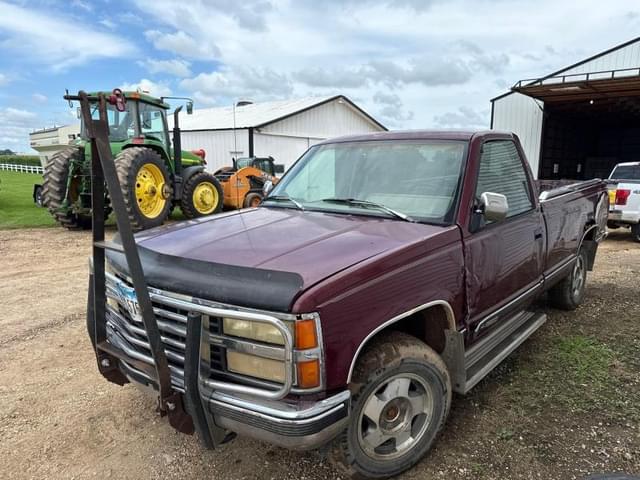 Image of Chevrolet 1500 equipment image 1