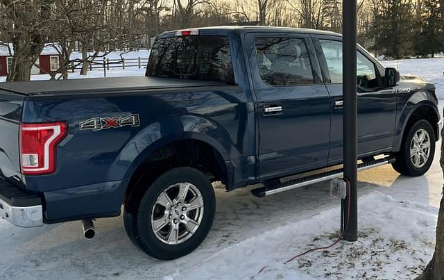 Image of Ford F-150 equipment image 2