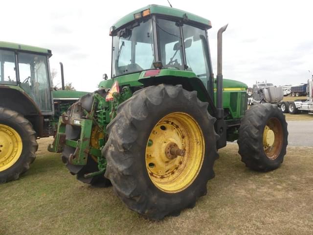 Image of John Deere 7610 equipment image 2