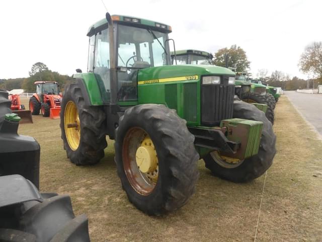 Image of John Deere 7610 equipment image 1