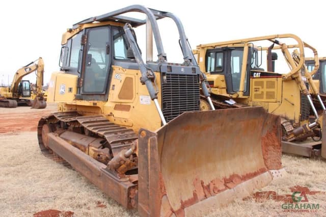 Image of John Deere 850J equipment image 1