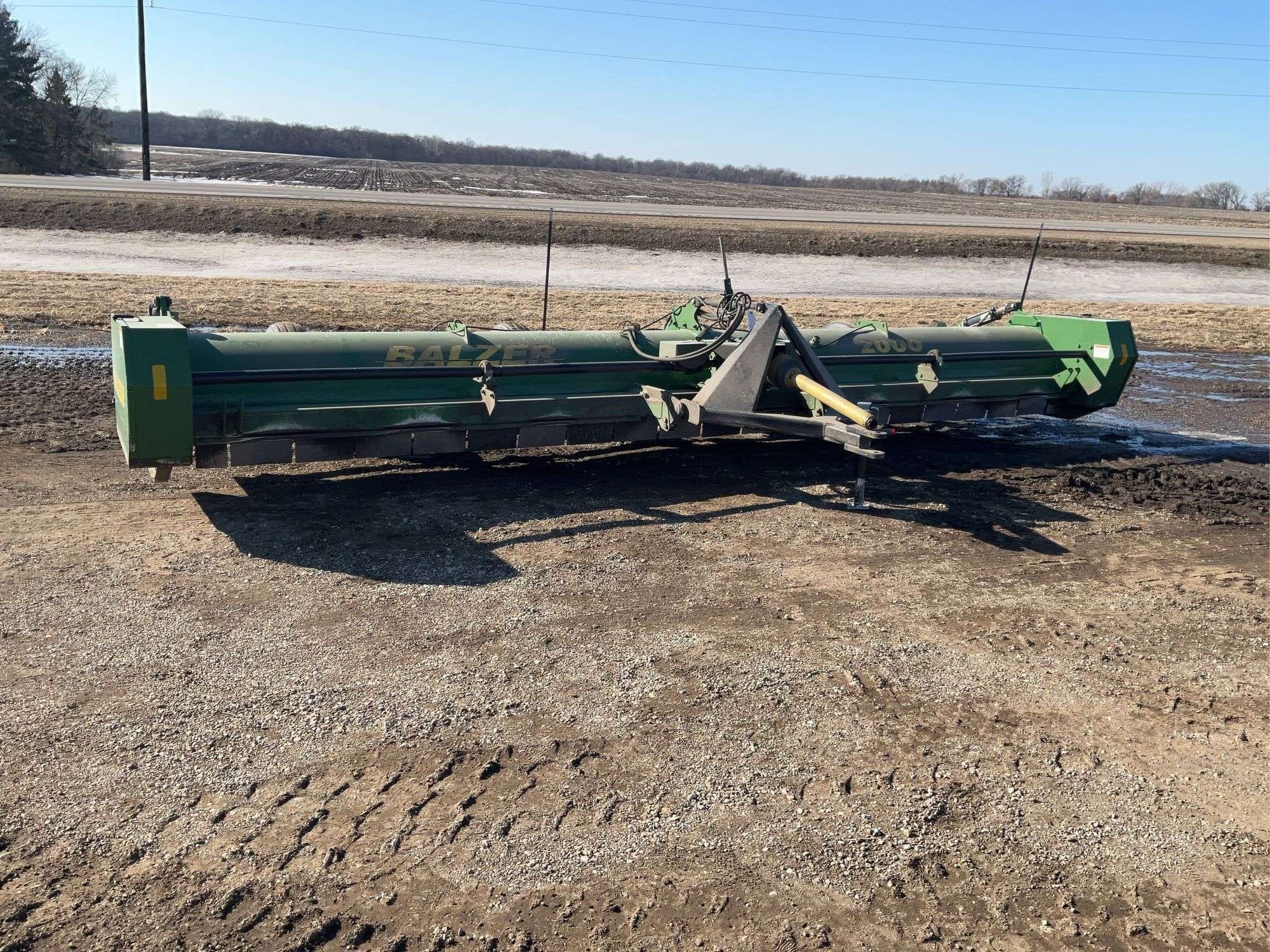 Balzer 2000 Equipment Image0