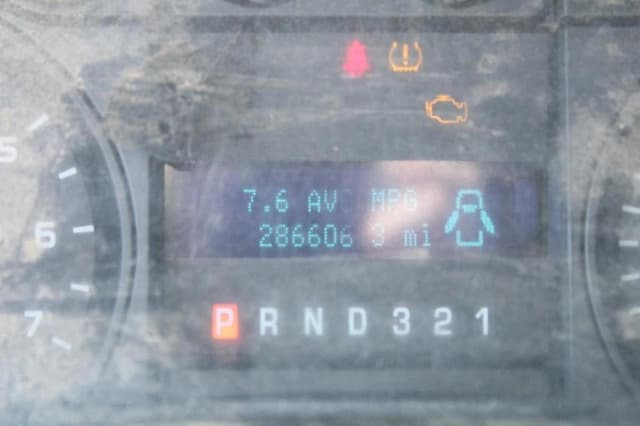 Image of Ford F-150 equipment image 3