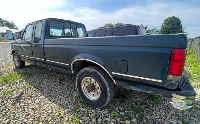 Image of Ford F-250 equipment image 2