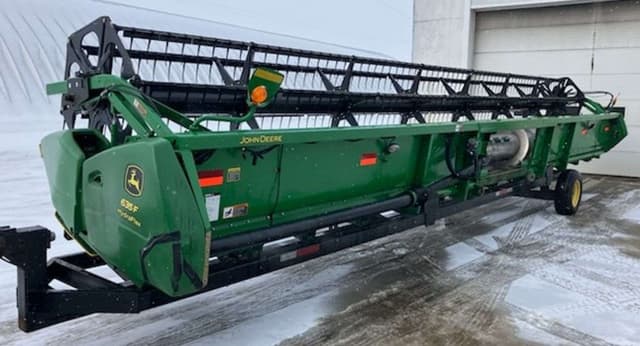 Image of John Deere 635F equipment image 3