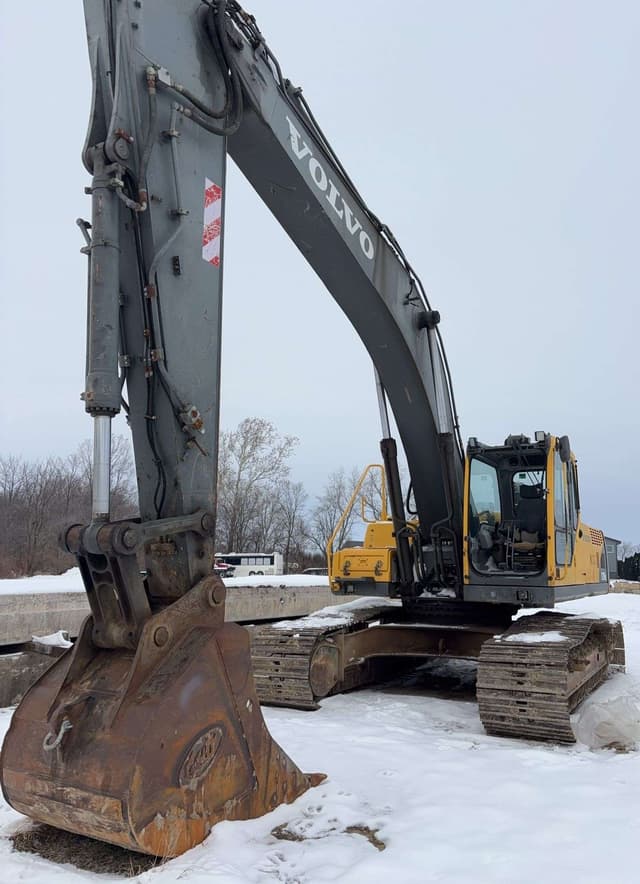Image of Volvo EC290BLC equipment image 1