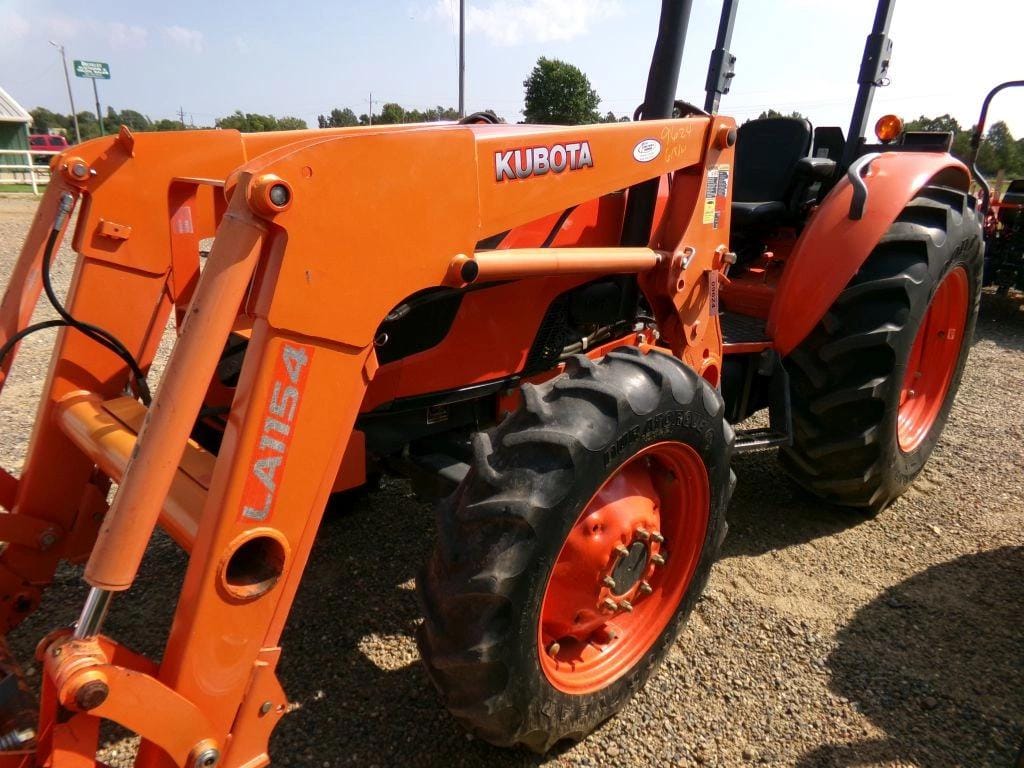 Main image Kubota M7060