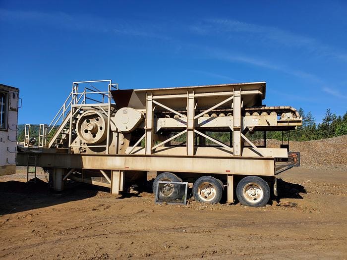 Undetermined Crushing System Equipment Image0