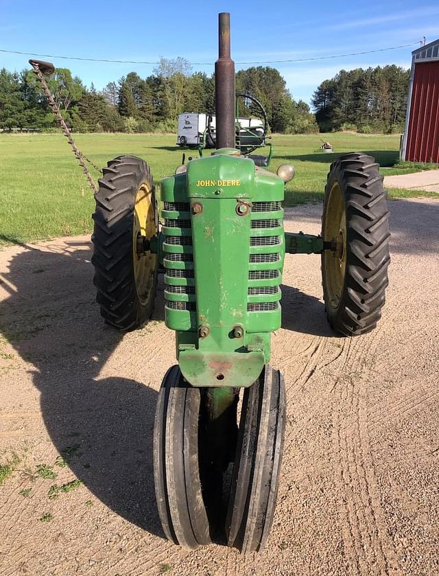 Image of John Deere B equipment image 4