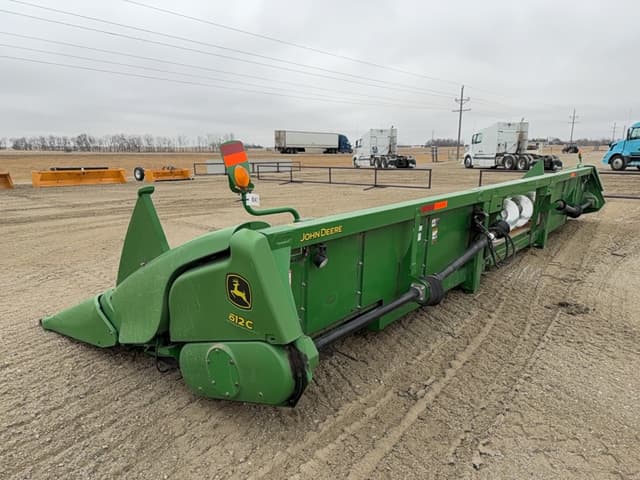 Image of John Deere 612C equipment image 2