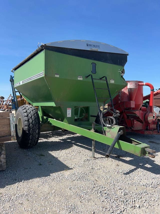 Image of Unverferth 5000 equipment image 1