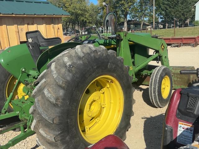 Image of John Deere 2030 equipment image 2
