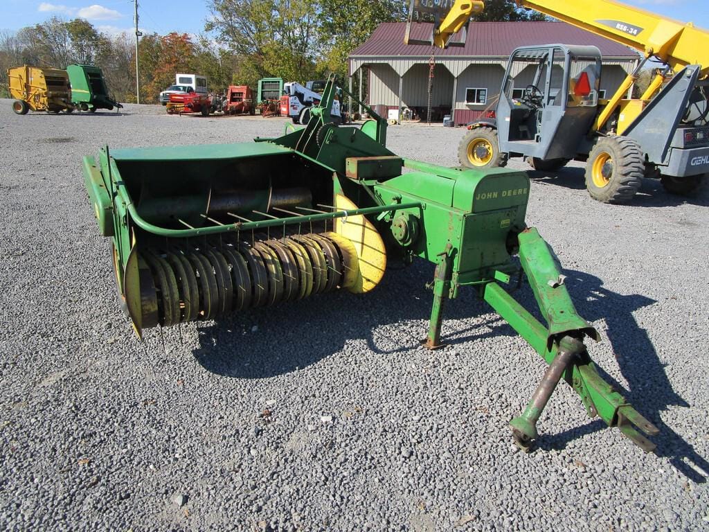 Main image John Deere 24T