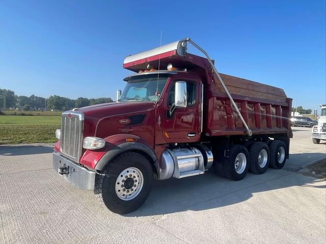 Image of Peterbilt 567 equipment image 4