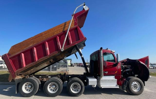 Image of Peterbilt 567 equipment image 1
