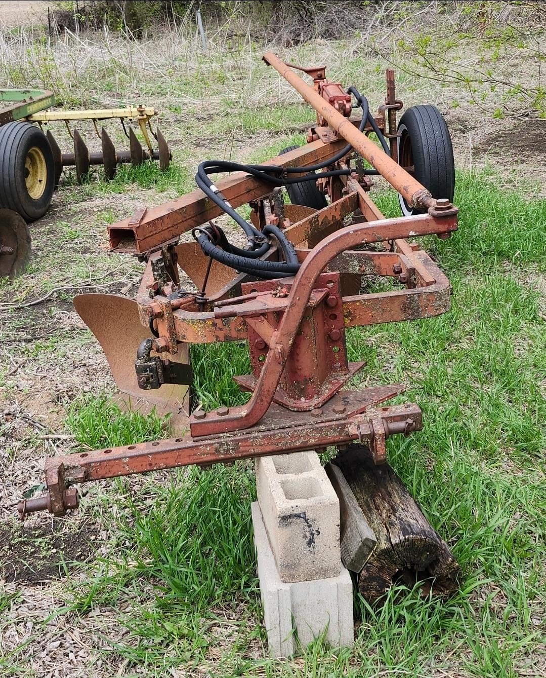 Image of International Harvester 535 Primary image