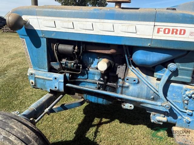 Image of Ford 5000 equipment image 3