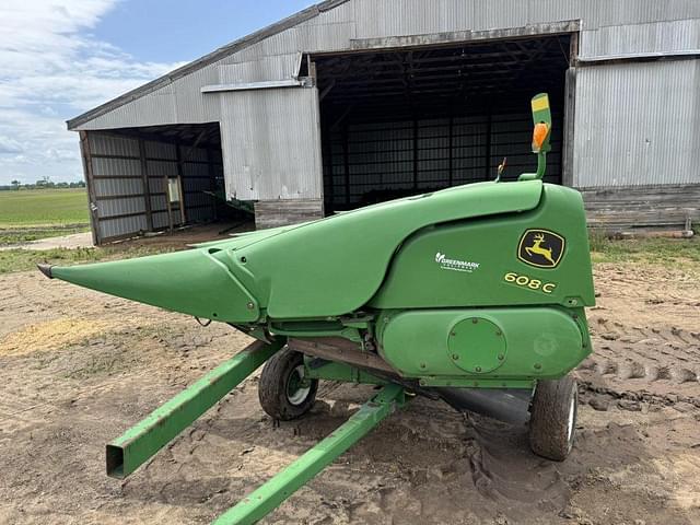 Image of John Deere 608C equipment image 1