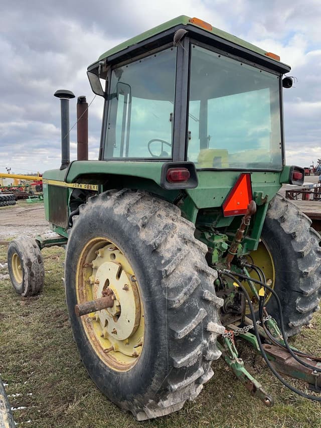 Image of John Deere 4430 equipment image 4