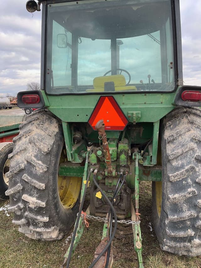 Image of John Deere 4430 equipment image 3