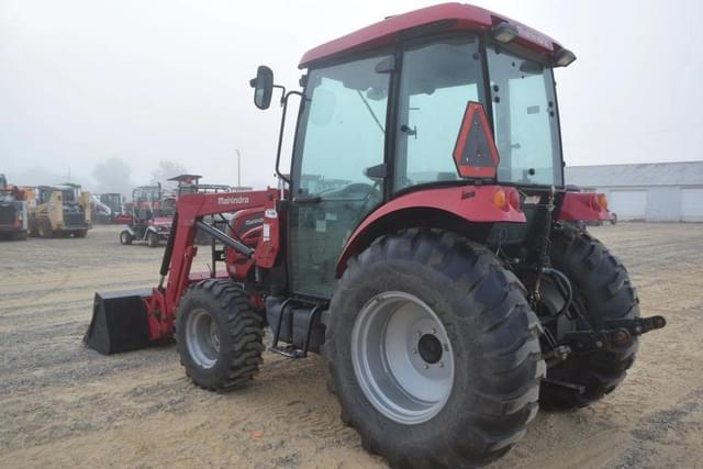Image of Mahindra 2555 equipment image 1