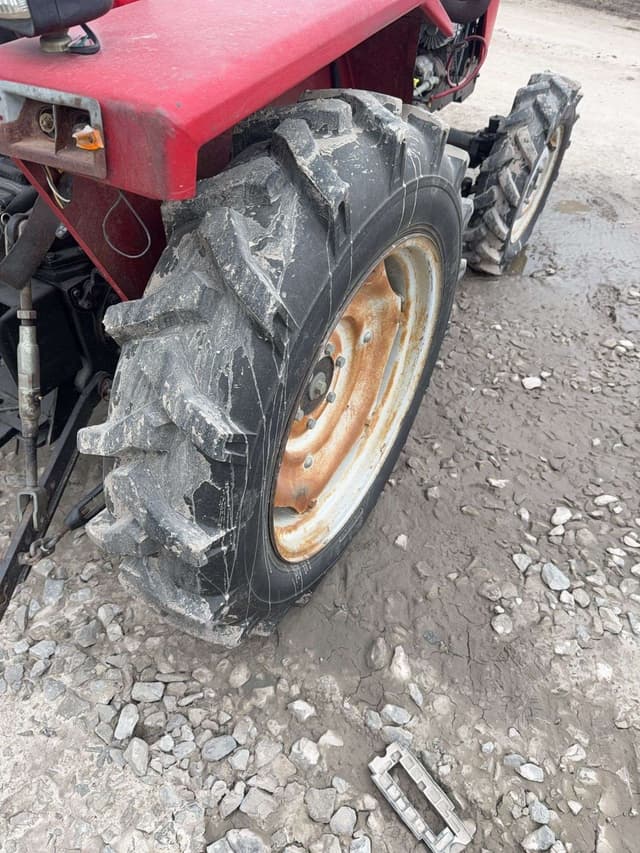 Image of Tractor King 254 equipment image 4