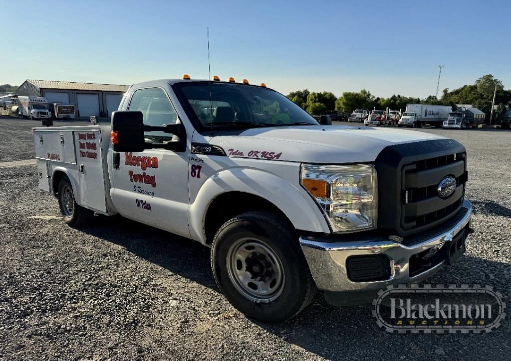 Image of Ford F-250 Primary image