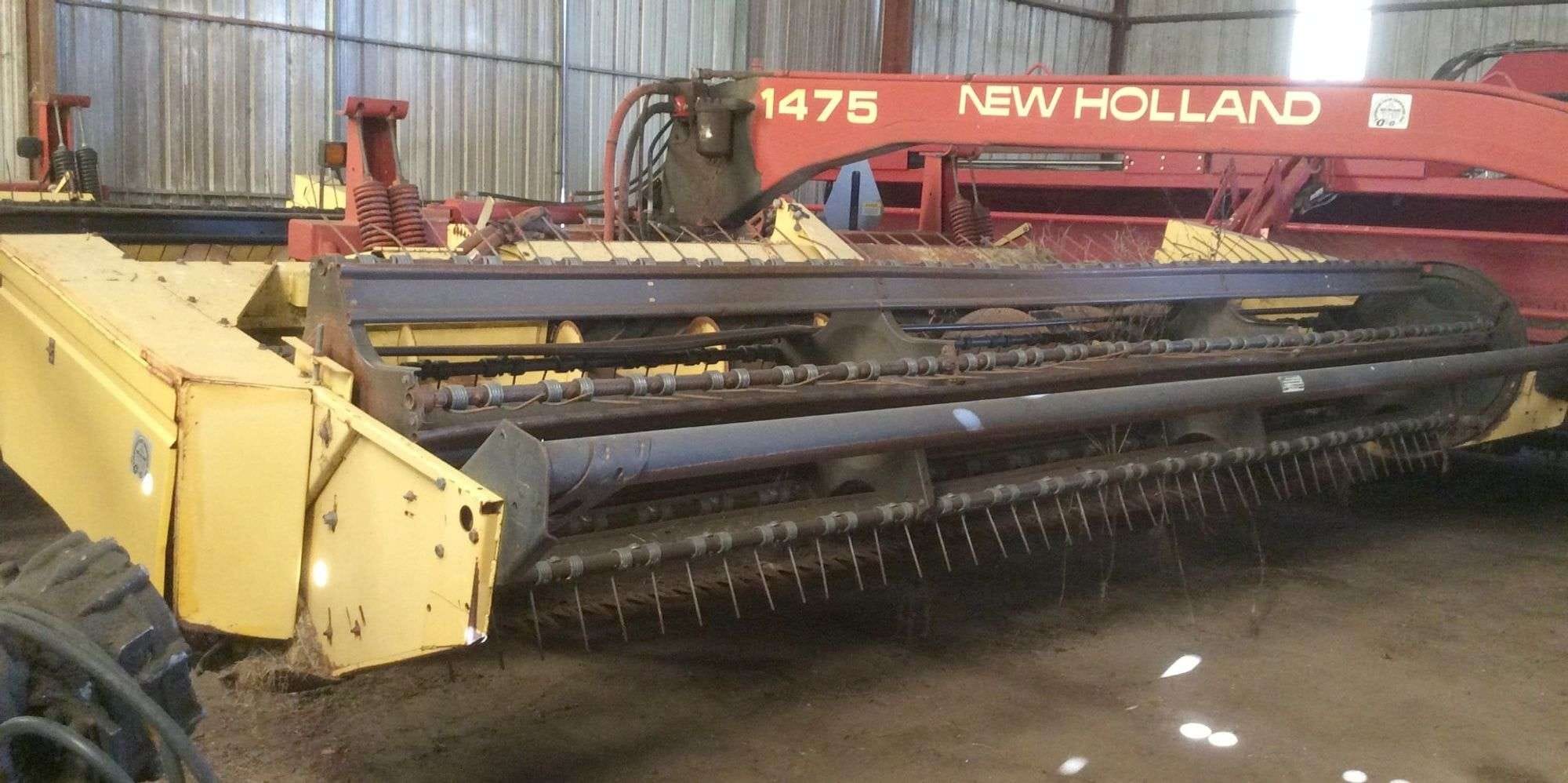 New Holland 1475 Equipment Image0