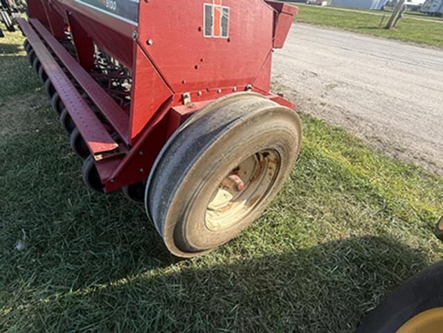 Image of International Harvester 5100 equipment image 2