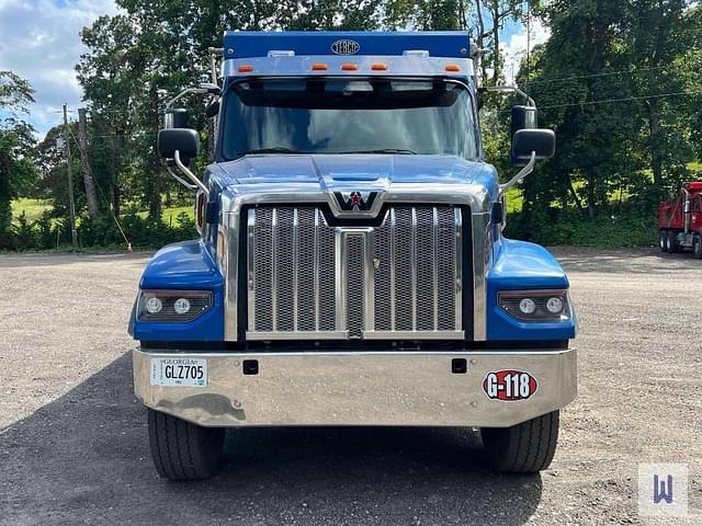Image of Western Star 49X equipment image 1