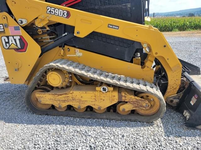 Image of Caterpillar 259D3 equipment image 3