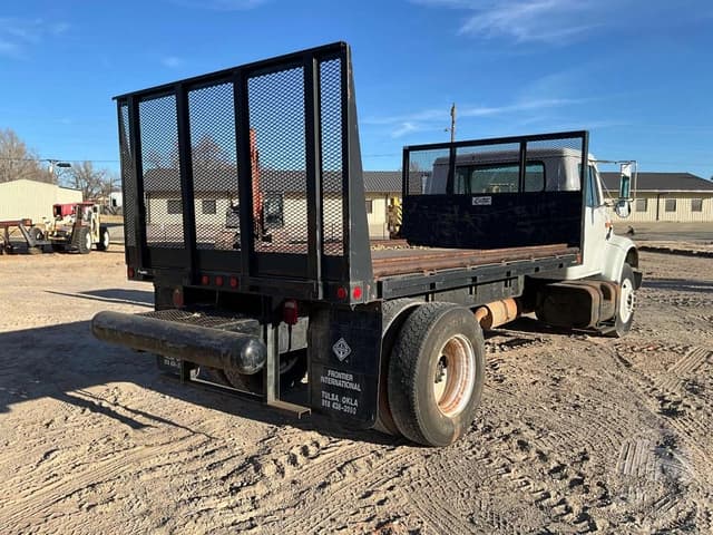 Image of International 4700 equipment image 4