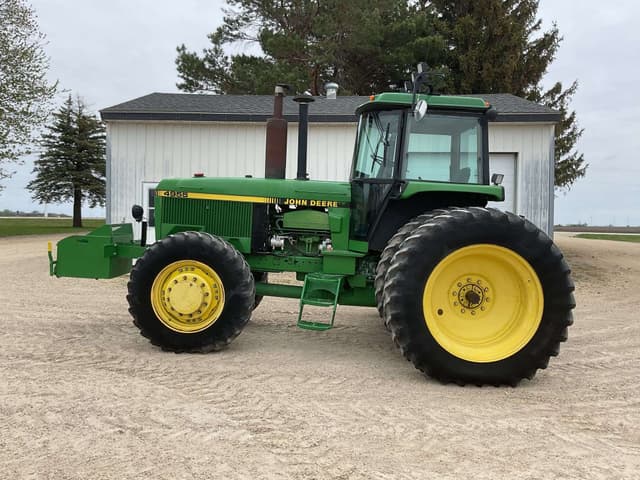 Image of John Deere 4955 equipment image 2