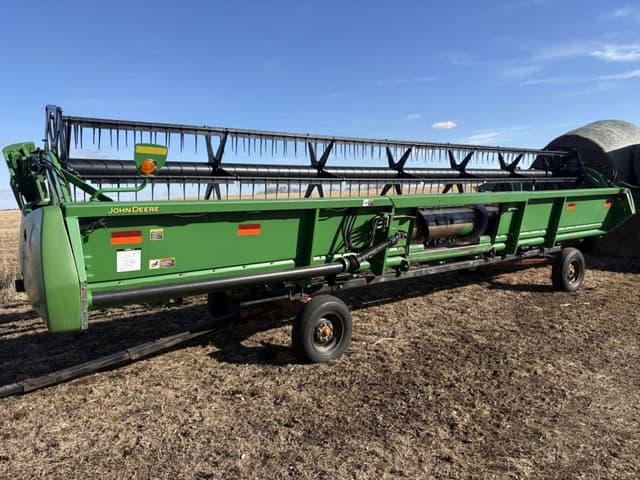 Image of John Deere 630F equipment image 1