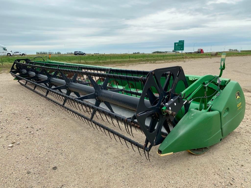 Main image John Deere 630F