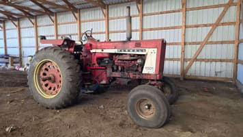 Main image Farmall 806