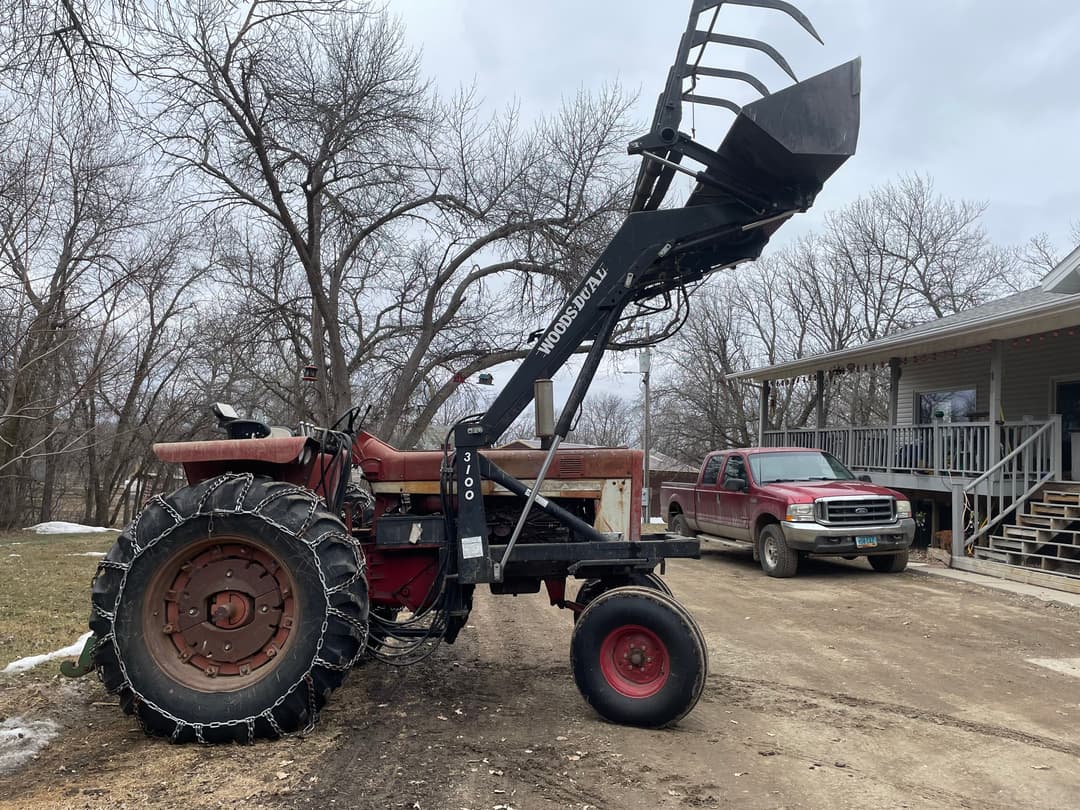 Image of Farmall 706 Image 1