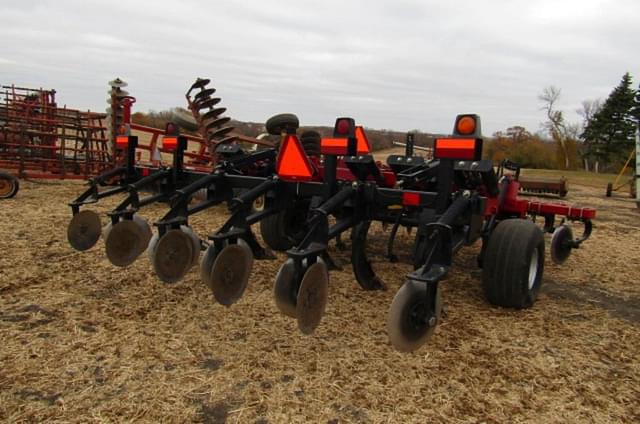 Image of Case IH Ecolo-Tiger 530B equipment image 4