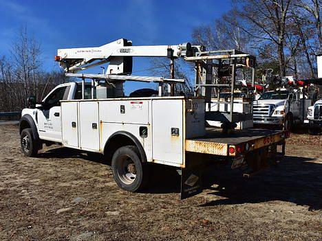 Image of Ford F-550 equipment image 2