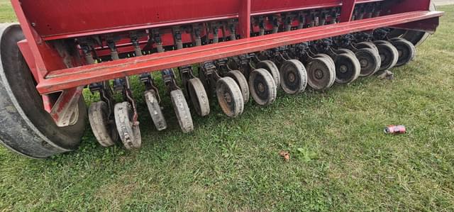 Image of International Harvester 5100 equipment image 4
