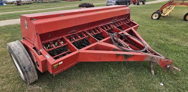 Image of International Harvester 5100 equipment image 1