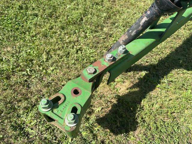 Image of John Deere 336 equipment image 3