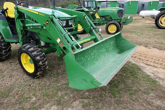 Image of John Deere 4052R equipment image 2