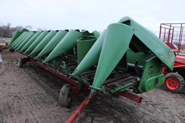 Image of John Deere 1293 equipment image 1