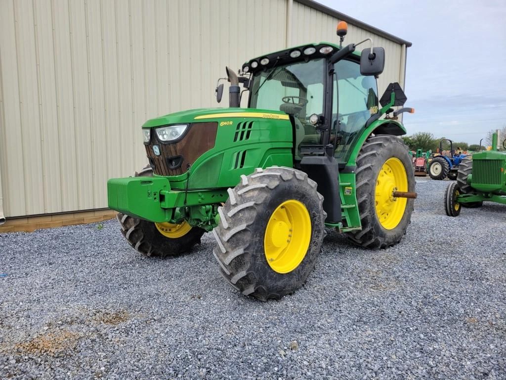 2013 John Deere 6140R Equipment Image0