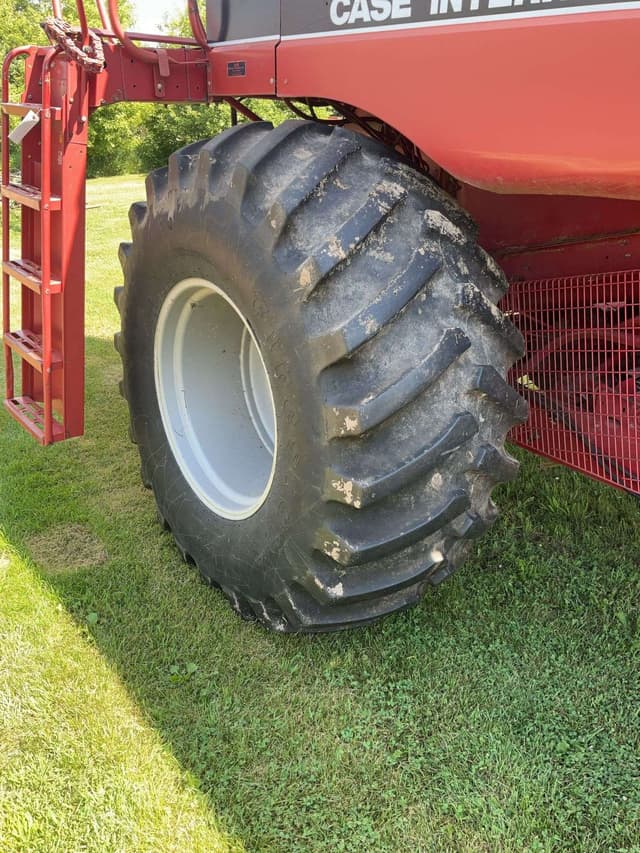 Image of Case IH 1666 equipment image 3