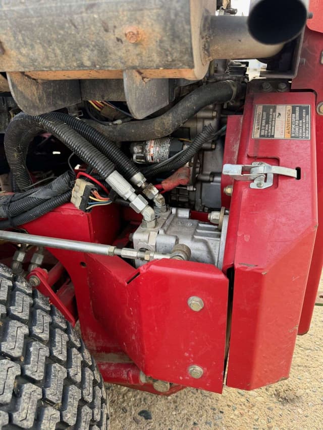 Image of Ferris IS4500Z equipment image 4