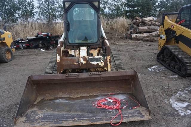 Image of Bobcat T200 equipment image 3